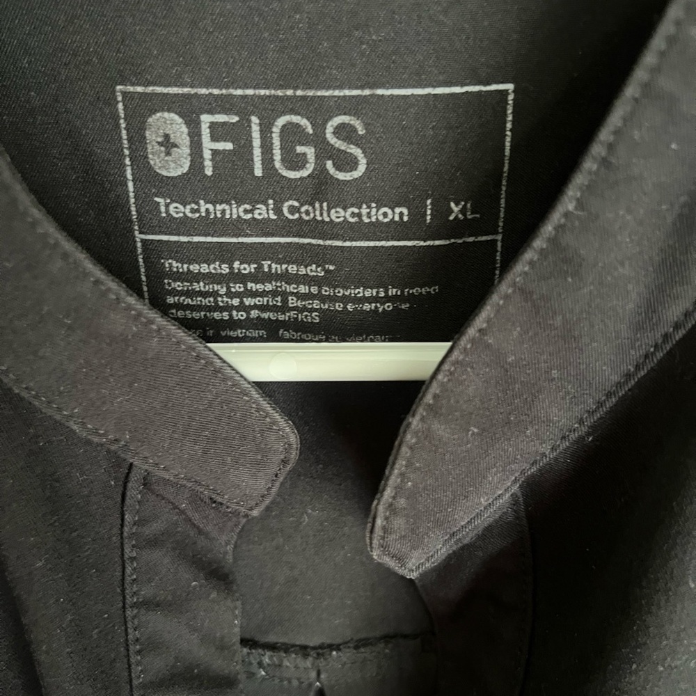 Figs Rafaela Oversized Scrub Top™ - Picture 2 of 8
